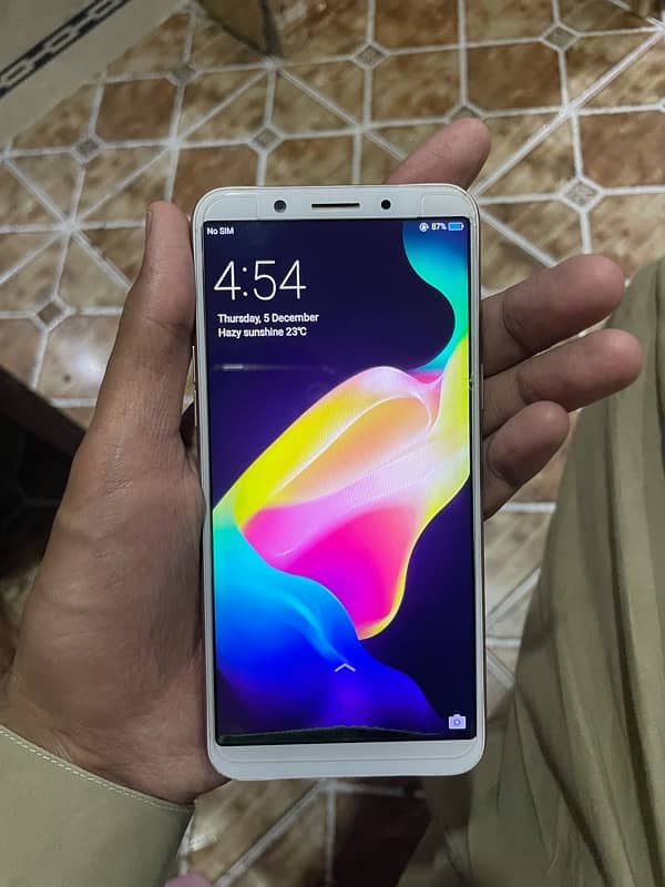 OPPO A83 3