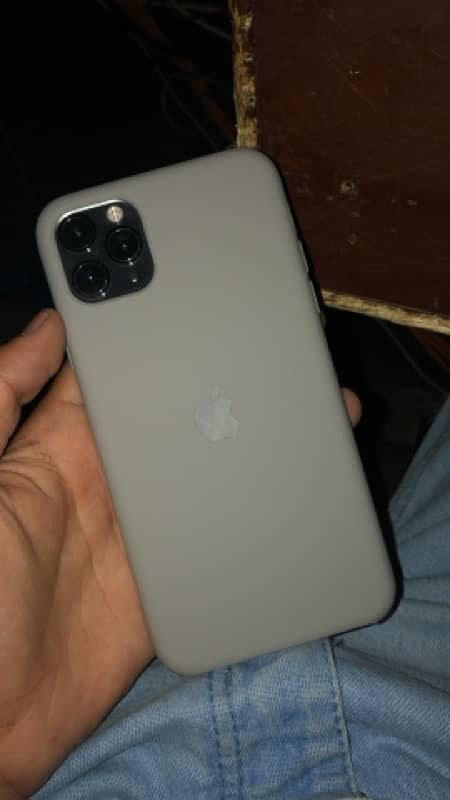 iphone 11 pro max non pta jv 3