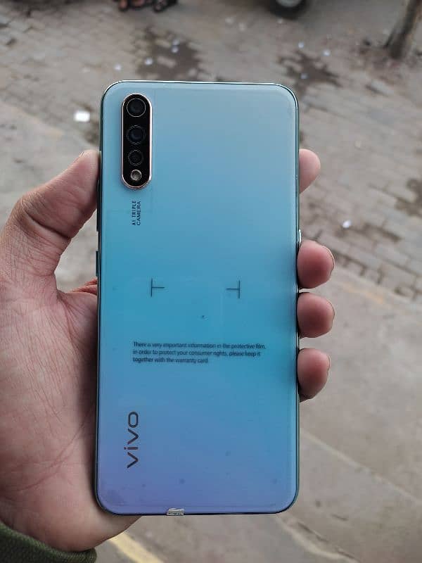 vivo s1 1