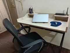 Office table (1st hand)