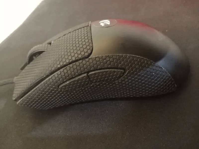 Razer DeathAdder V3 Wired Gaming Mouse 2