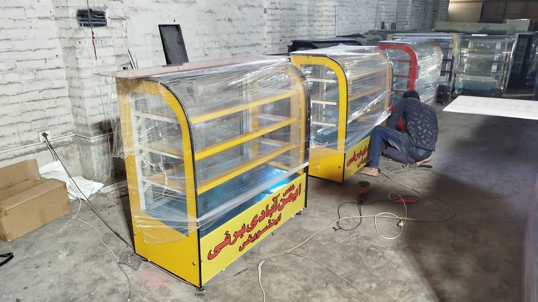 ice cream counter/display chiller/cake counter/bakery counter 12