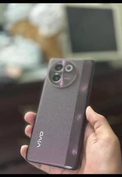 vivo 30e for sale very less used with box