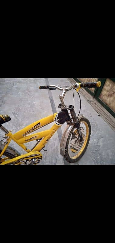 Bicycle for kids. Age:9- 12 5