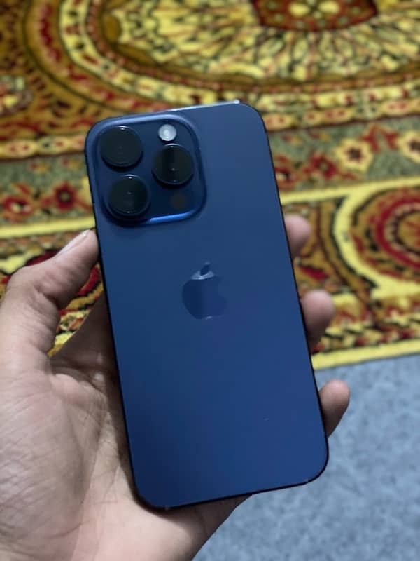 IPHONE 15 Pro 0