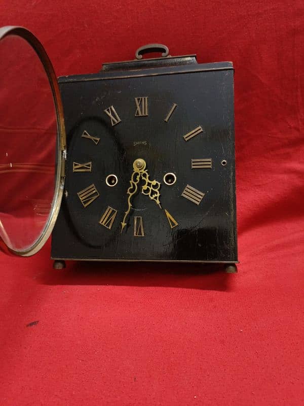 Vintage Tablet Clock . SMITH 11