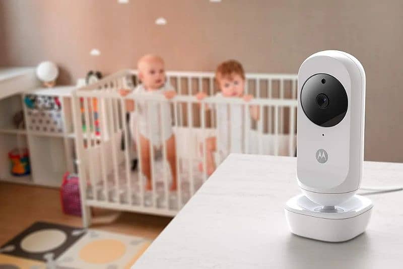 Motorola Nursery VM35-2 / Ease vedio Baby Monitor with 2 Cameras 7