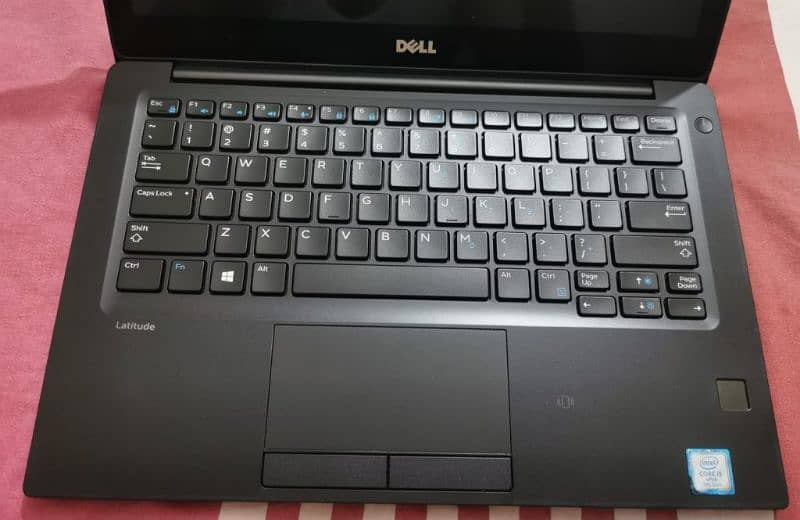 Dell Latitude 7480 Ultrabook Core i5 7th Generation Touch screen 1