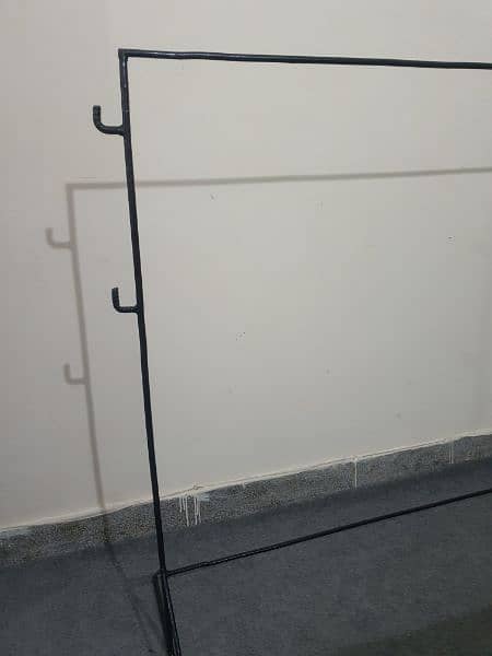 Hanging Clothes Stand Heavy Material 5