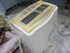 Kenwood washing & dryer (carestal)950S