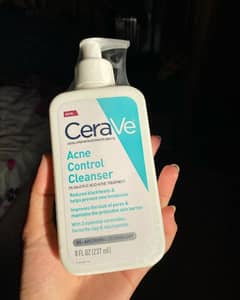 CeraVe SA Face Wash Salicylic Acid Cleanser  (RS 2800 each)