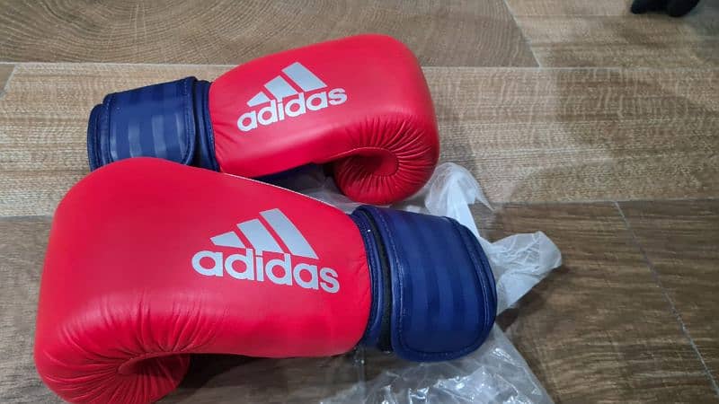 Adidas Boxing Gloves 3