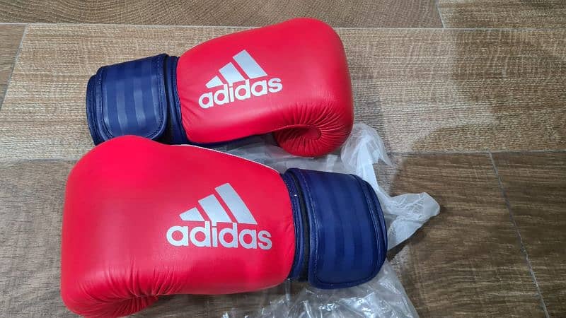 Adidas Boxing Gloves 4