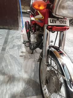 honda 125 lahore nambar 19 model