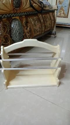 bangle stand chooridaan