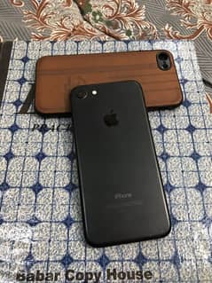 iphone 7 in very good condition!