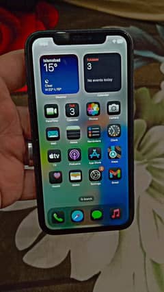 iPhone 11