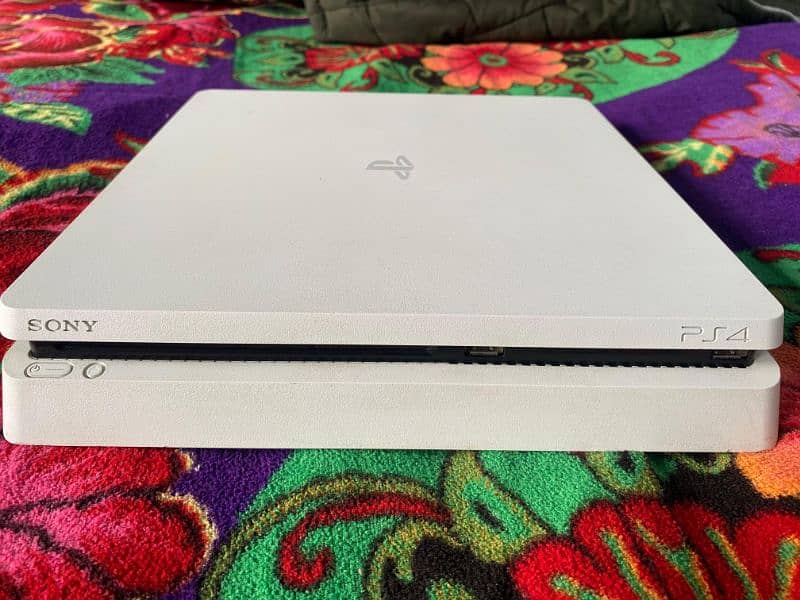 PS4 Slim glacier white 500GB 7