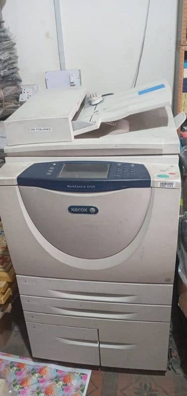 Xerox 5745 photocopier and printer 1