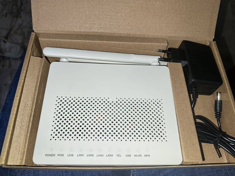 fiber optic router wifi device quantity available 0