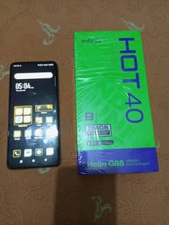 Infinix hot 40 8/256 gb 10/10 condition 2 months used only