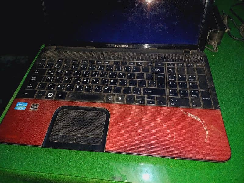 Toshiba laptop 1