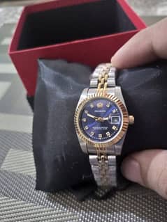 Women Proking two tone swiss master !!