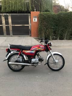 HONDA CD 70 Red 2020 Mint Condition Contact: 0300/4423/707