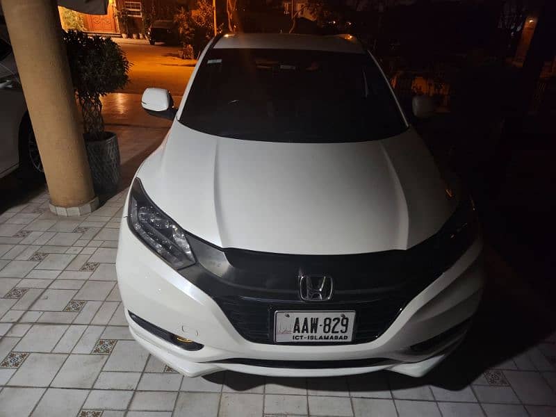 Honda Vezel 2016 1