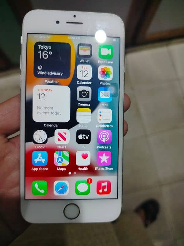 I phone 6s 64gb non PTA all ok mobile 10 by 10 condition 6