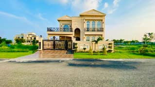 "Owner Needy 10 Marla House for Sale in State Life Society - Prime Location"