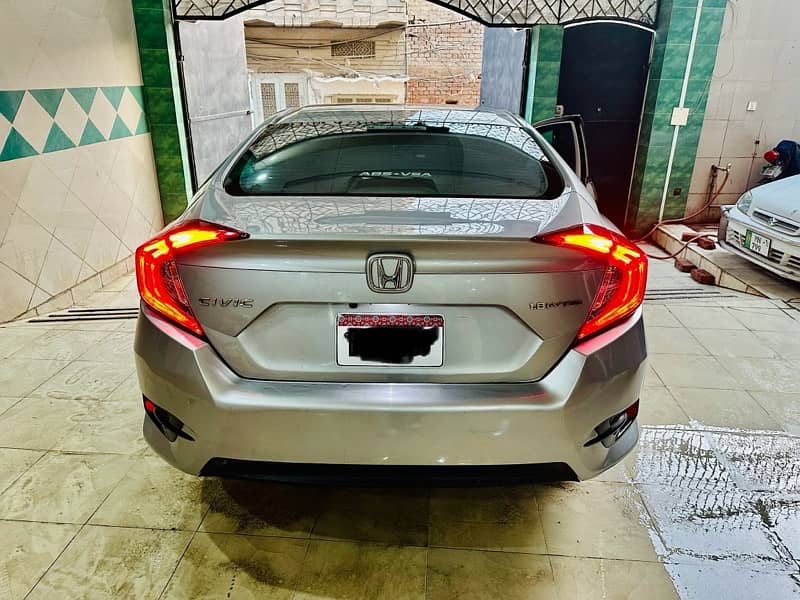 Honda Civic VTi 2020 4