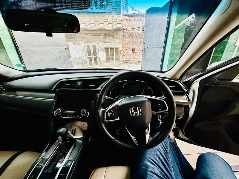 Honda Civic VTi 2020 14