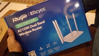 Ruijie WiFi RG-EW1200     router with box .            9700 Rs.