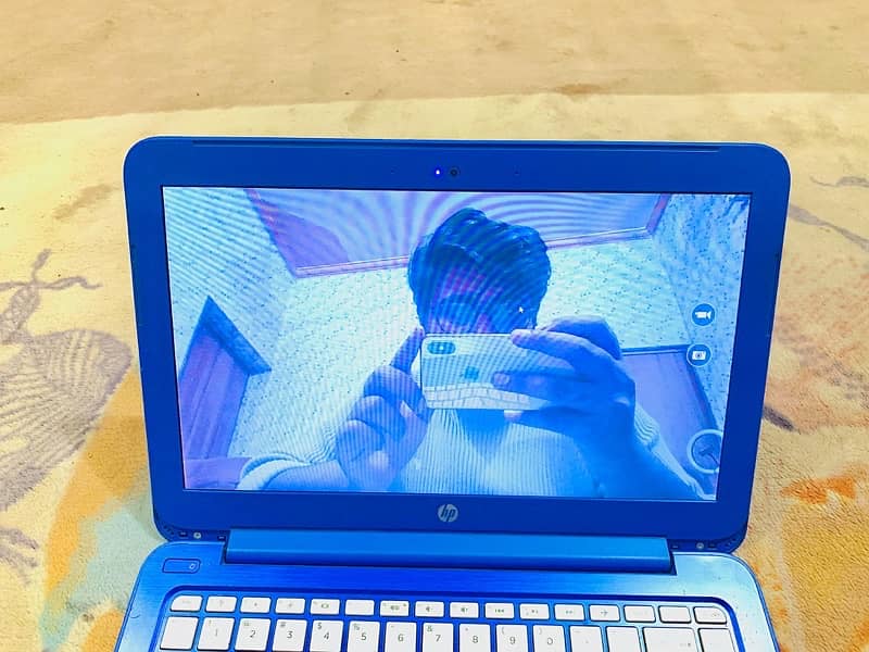 HP Laptop 11