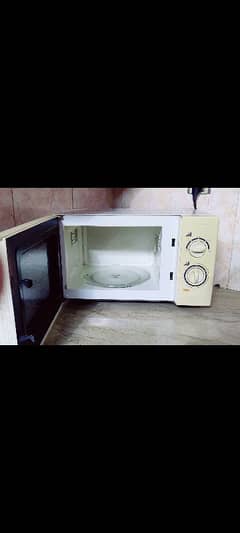 Orient microwave oven urgent sale