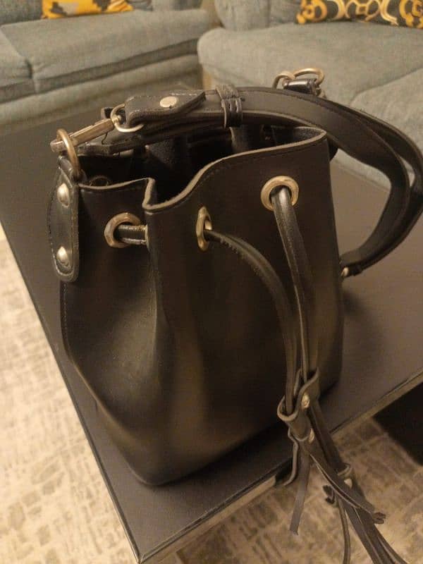 black colour handbag 3