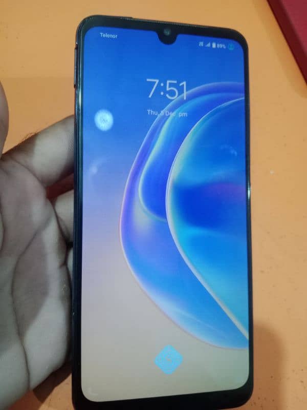 Vivo V21e 8/128 0