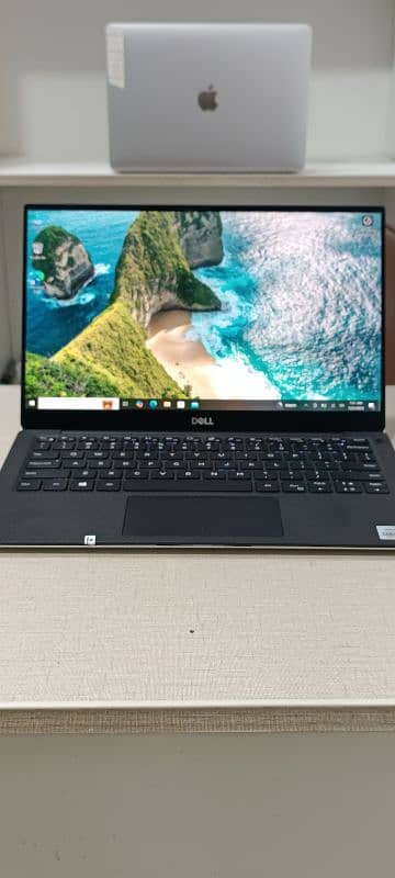 Dell XPS 13 7390 Ci5 10th Gen 1080p Touch screen 1