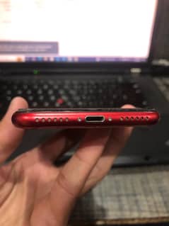 Iphone SE 2020 Red Colur