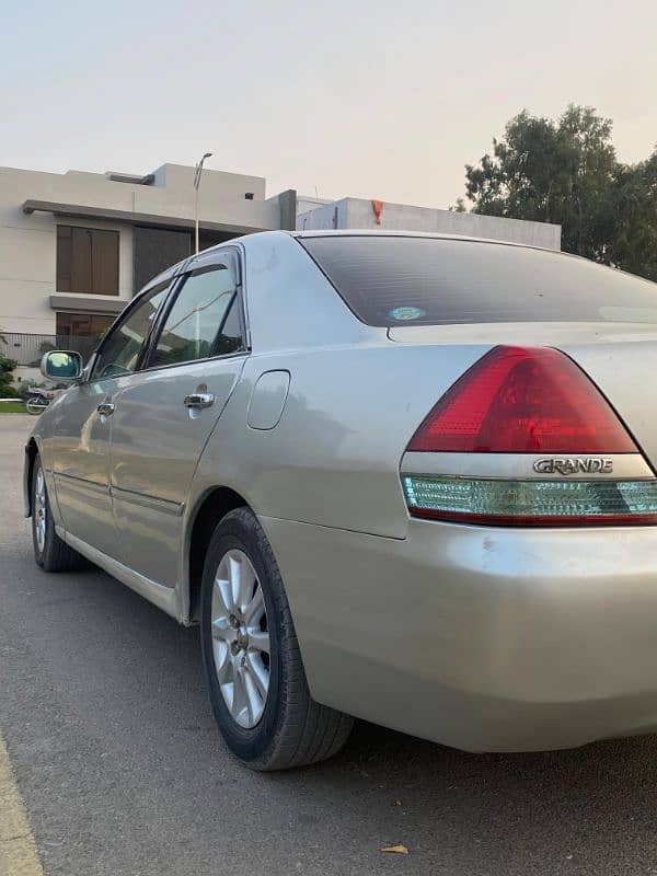 Toyota Mark II Grande 2003 16