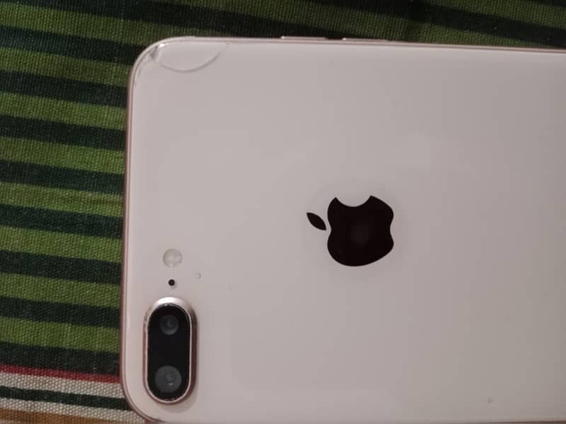 iPhone 8 Plus 64 gb /pta 3