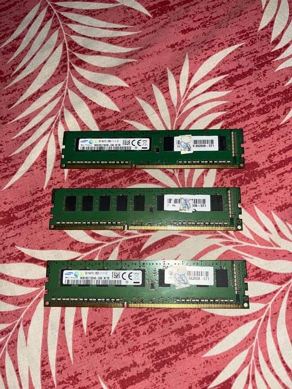 Samsung 2GB ddr3 Ram 0