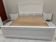 deco paint bed