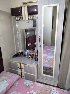 dressing table with beauty box