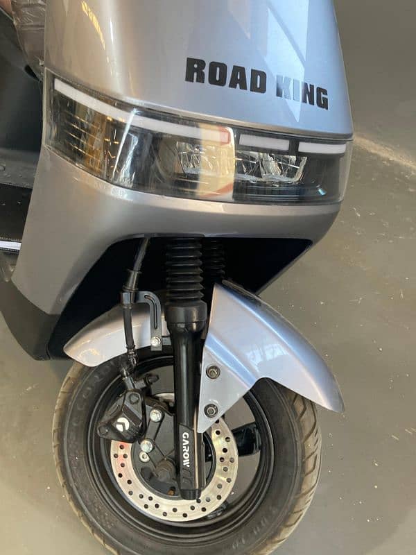 ROAD KING ELECTRIC SCOTI 3