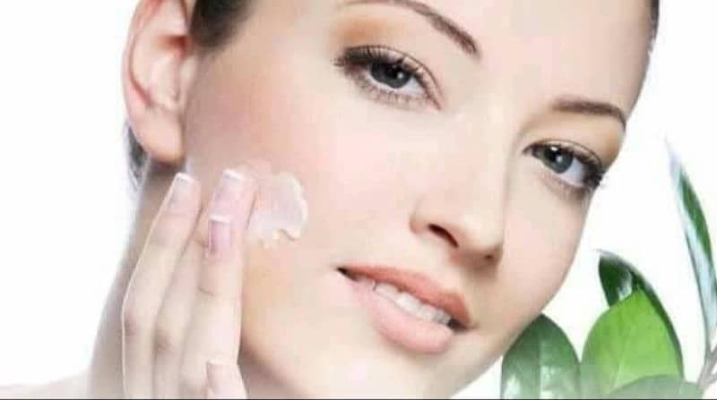 Organic Whitening Glow Face Cream 0