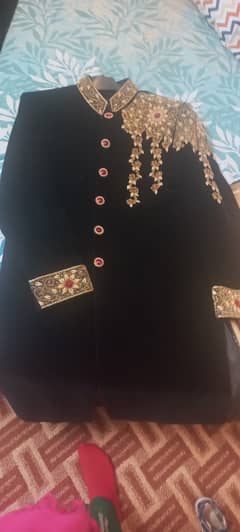 Velvet sherwani & kulla