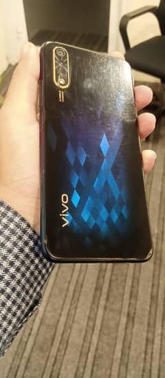 vivo S1 with original box and charger