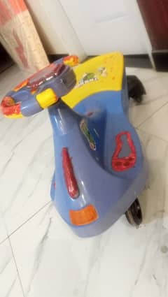 kids rotation cars good condition